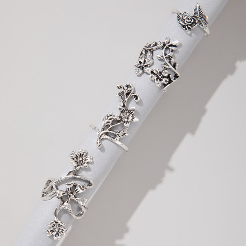 4 Floral Rings