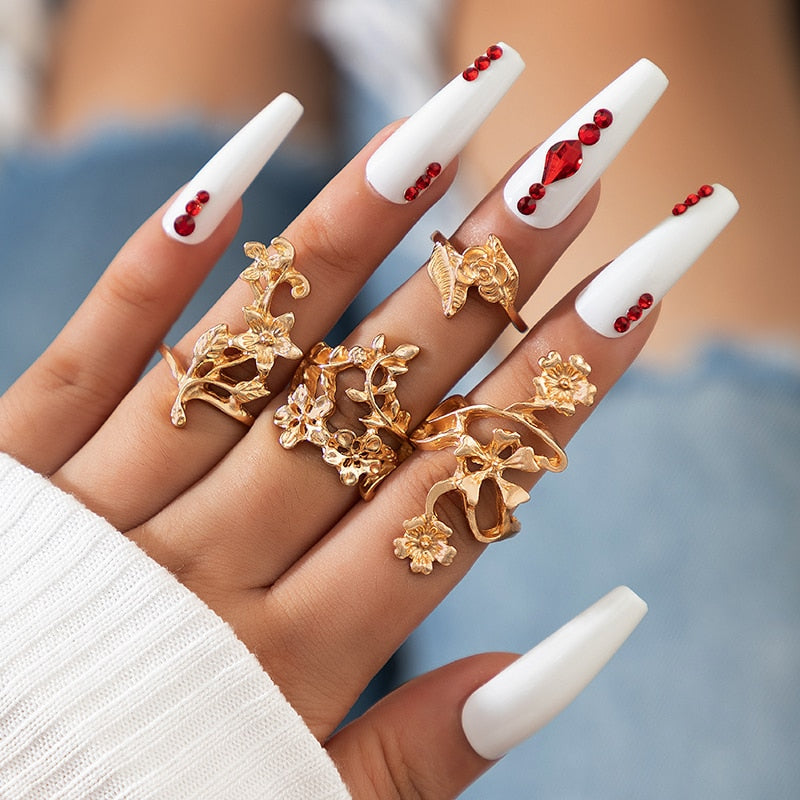 4 Floral Rings