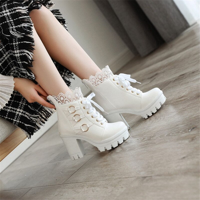 Fur Lined Heeled Boots