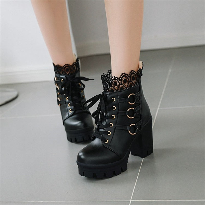Fur Lined Heeled Boots
