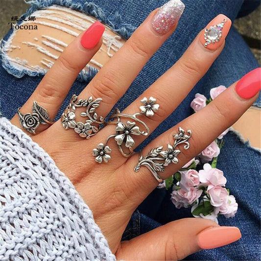 4 Floral Rings