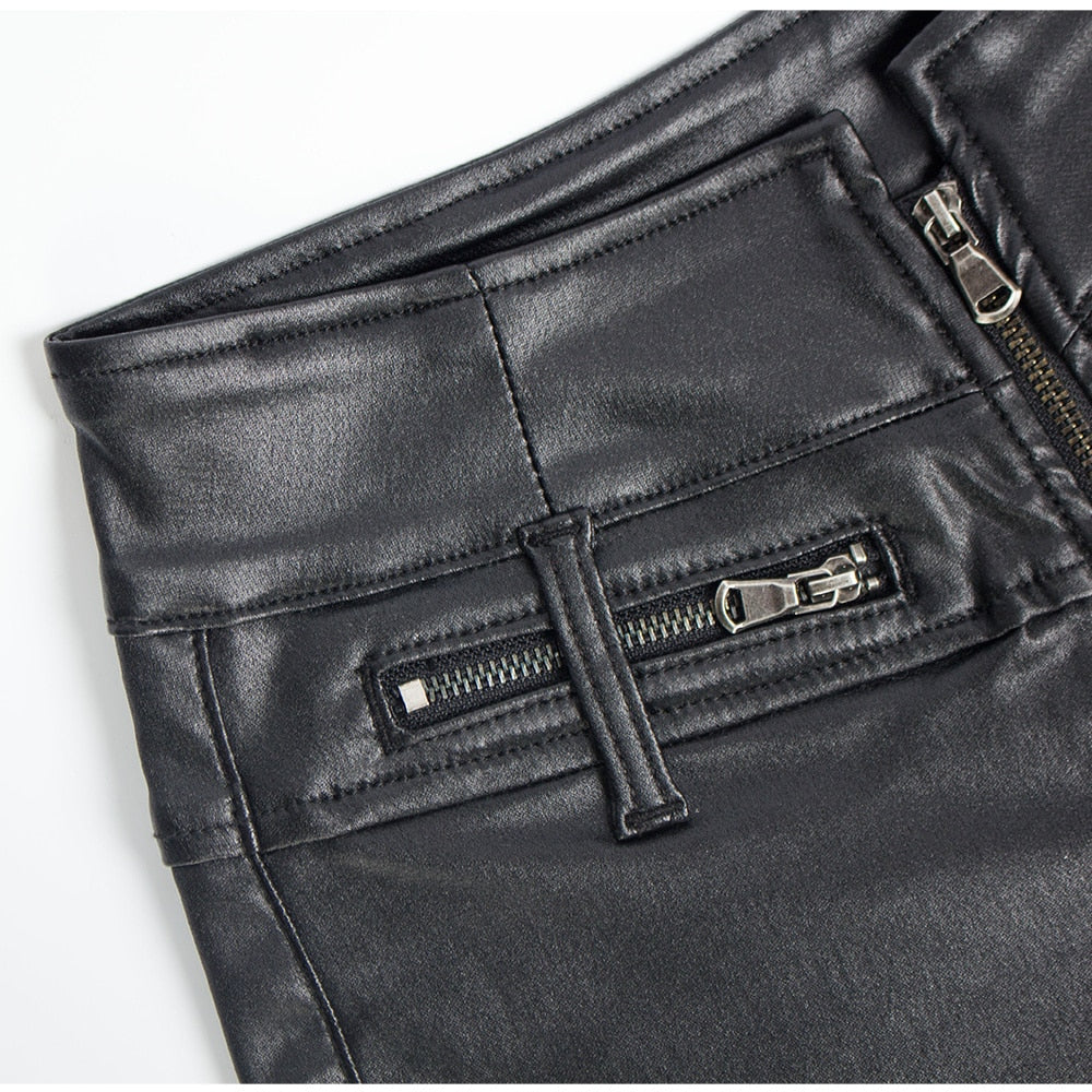 Faux Leather Shorts – Gothikah